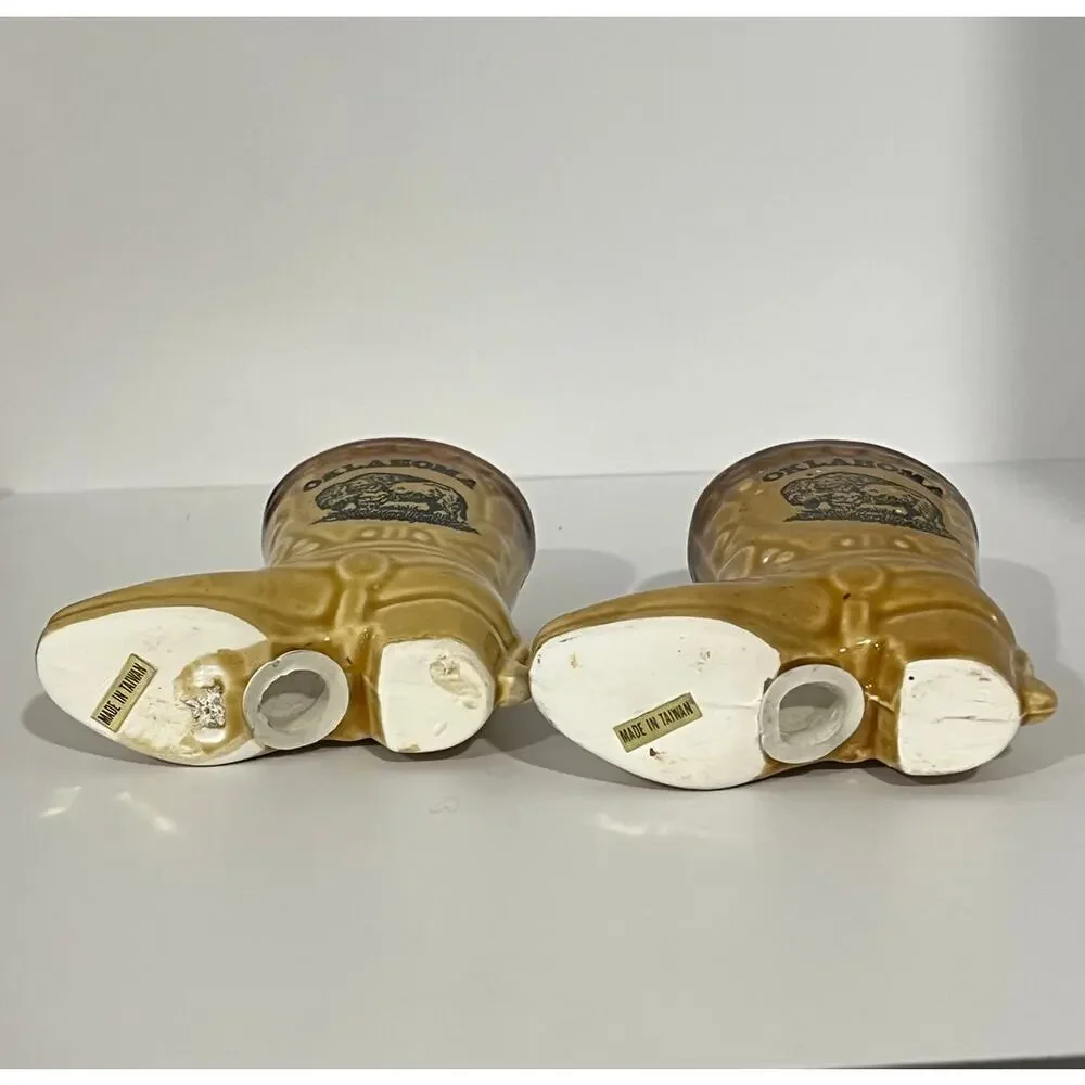 Vintage Oklahoma Cowboy Boots Salt Pepper Shakers Bison Western Rustic Souvenir‎